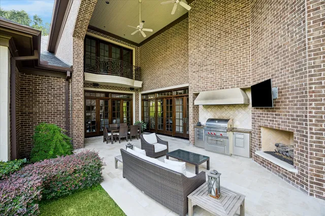 $4,325,000 | 5570 Doliver Drive, Houston, TX 77056