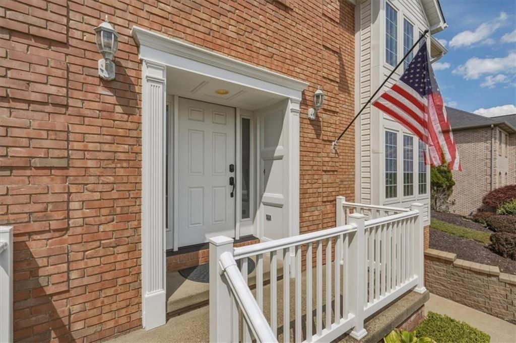 130 Field Club Circle McKees Rocks, PA 15136 - Photo 3 of 48