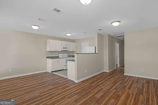 $650,000 | 371 Cherokee Avenue, Waycross, GA 31501