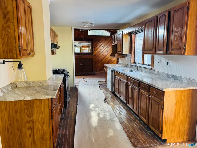 $299,900 | 23 High Street, Plainfield, CT 06354