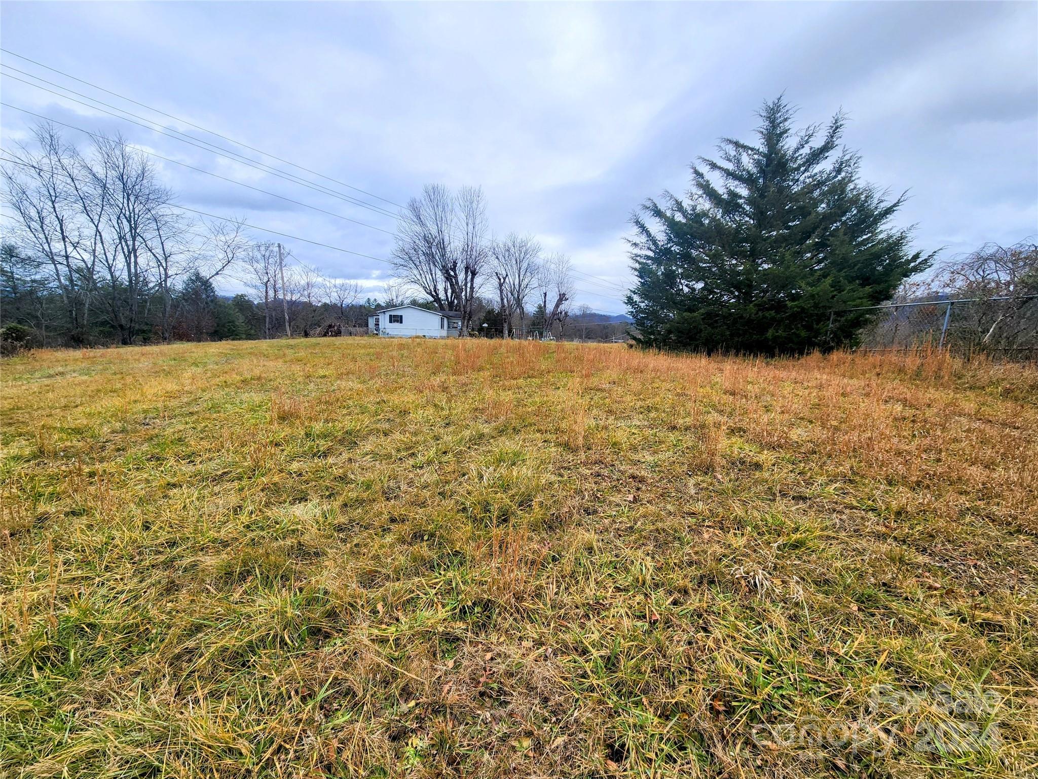 69 Locust Grove Road Weaverville, NC 28787 - Photo 11 of 20 Gallery Image 11