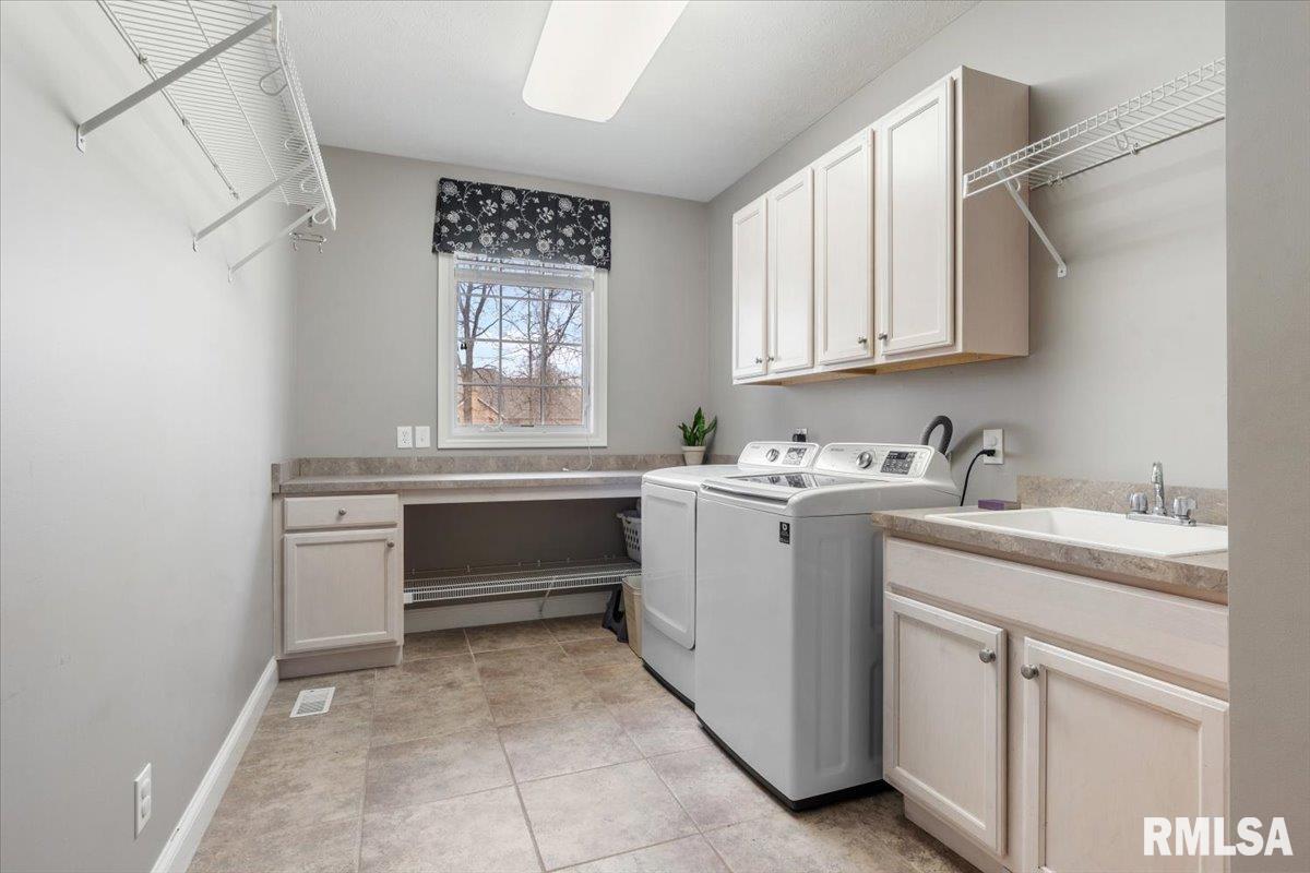 44 Woodland Trail Rochester, IL 62563 - Photo 23 of 62