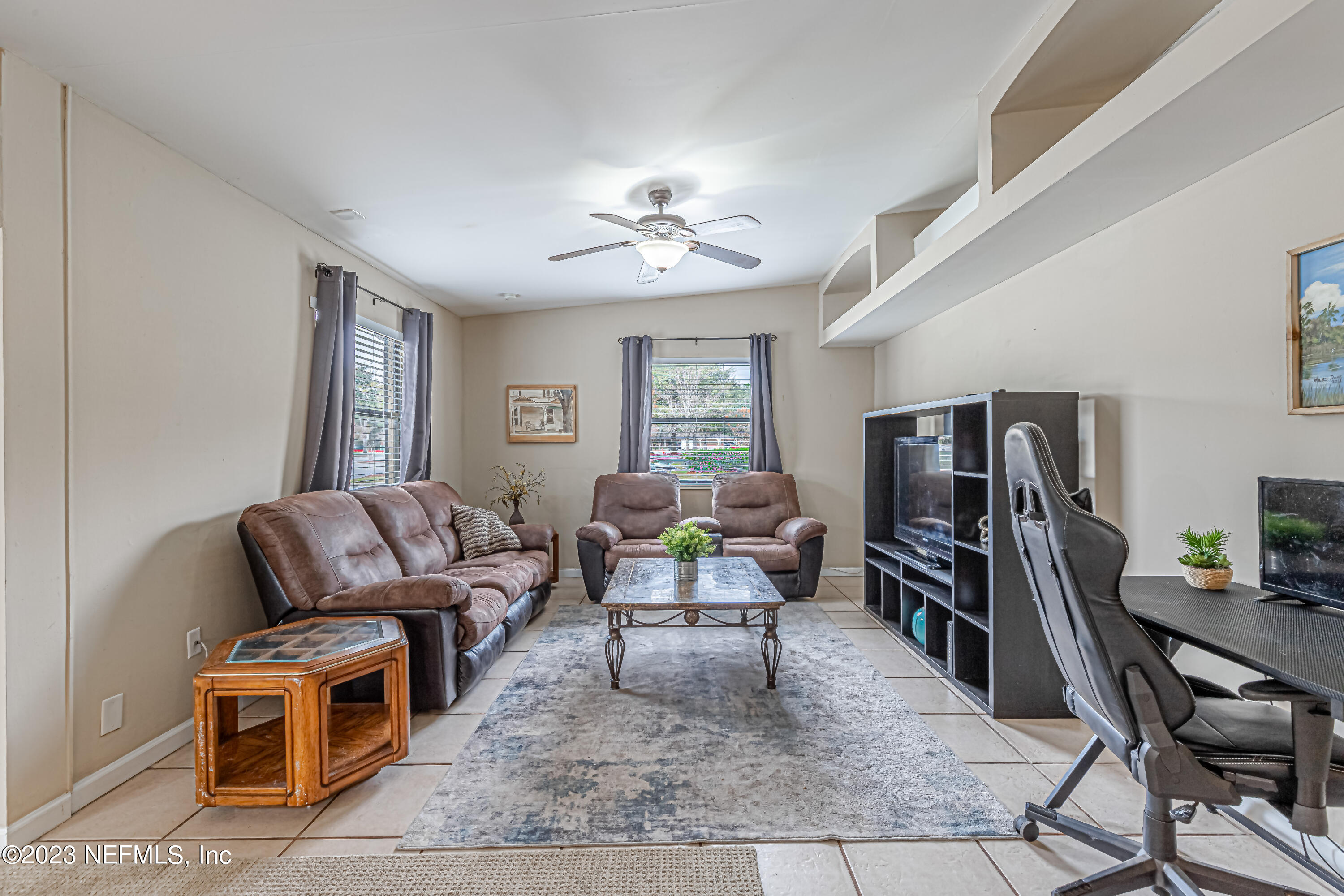 3616 Toledo Road Jacksonville, FL 32217 - Photo 6 of 42 Family Room