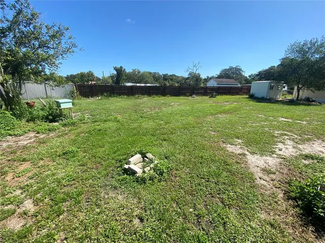 $1,900 | 9801 Upland Drive, Hudson, FL 34667
