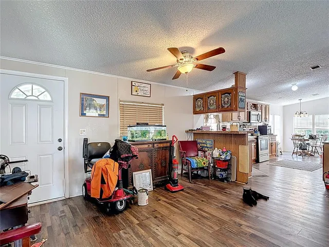 $1,900 | 9801 Upland Drive, Hudson, FL 34667