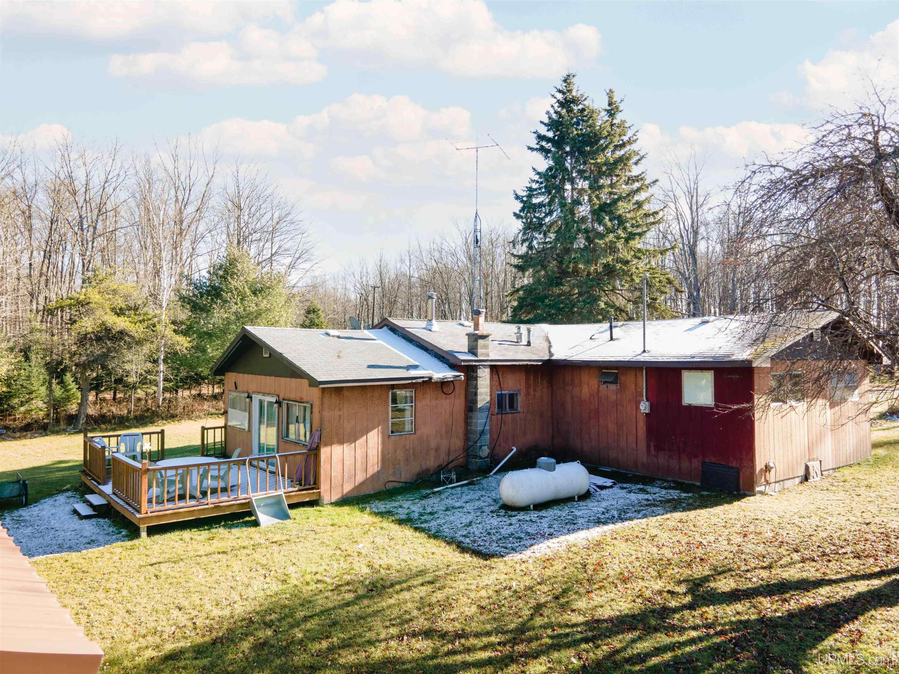 144 Lakso Road Iron River, MI 49935 - Photo 7 of 24 Gallery Image 7