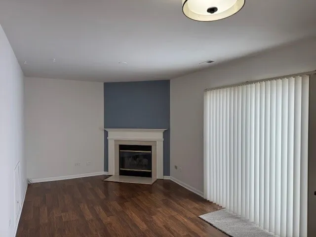 $2,100 | 34016 North White Oak Lane, Unit 34016, Gurnee, IL 60031