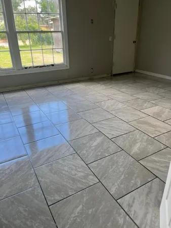 $2,900 | 4980 Chambers Street, Beaumont, TX 77705