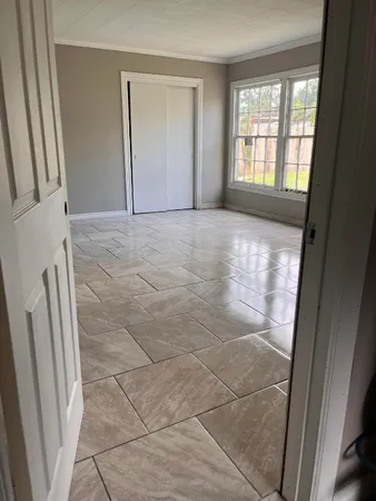 $2,900 | 4980 Chambers Street, Beaumont, TX 77705