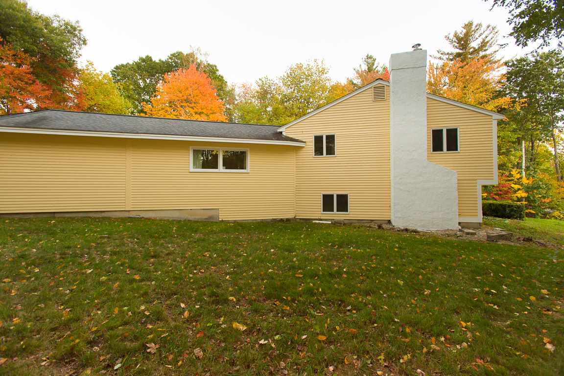 68 Mid. Dunstable Road Nashua, NH 03062 - Photo 32 of 36