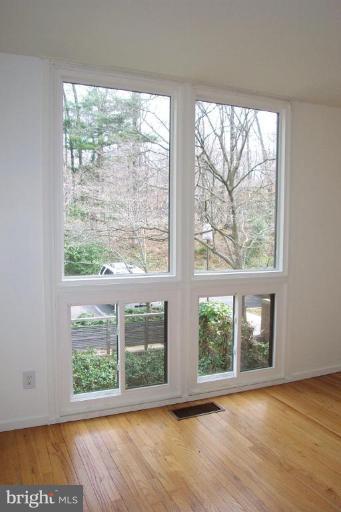1670 Chimney House Road Reston, VA 20190 - Photo 7 of 16 Master Bedroom #2
