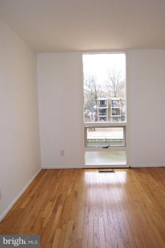 1670 Chimney House Road Reston, VA 20190 - Photo 9 of 16 Bedroom #2
