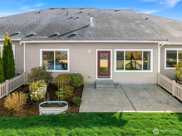 $574,000 | 2514 85th Drive Northeast, Unit P2, Lake Stevens, WA 98258