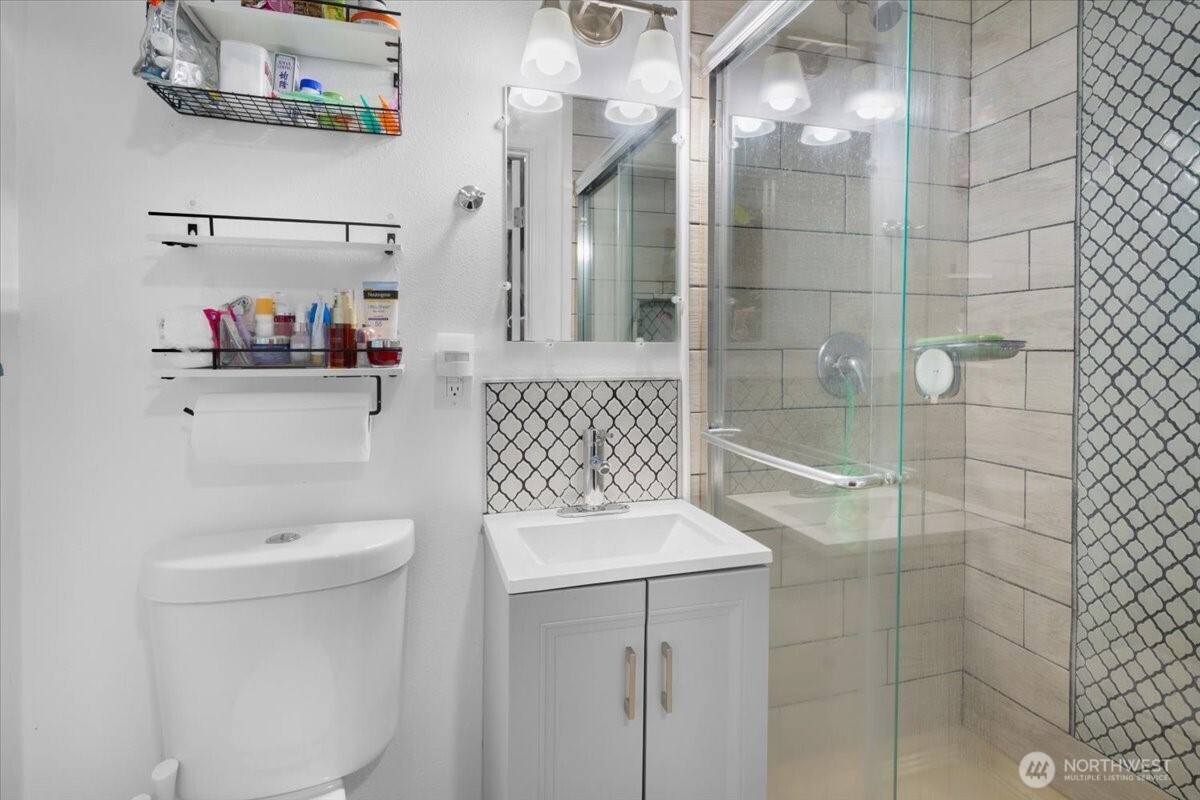 210 Rainbow Drive Burlington, WA 98233 - Photo 16 of 26