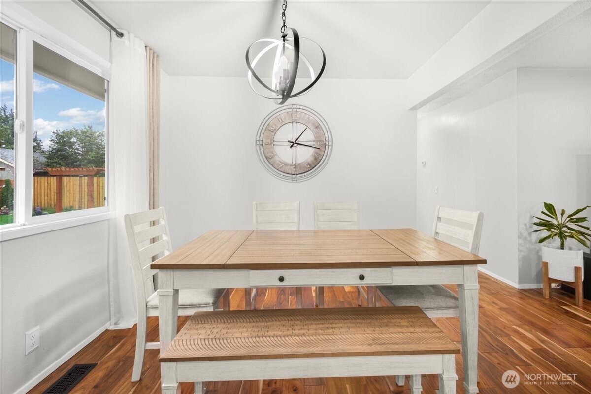 210 Rainbow Drive Burlington, WA 98233 - Photo 7 of 26