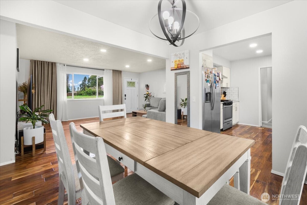 210 Rainbow Drive Burlington, WA 98233 - Photo 8 of 26