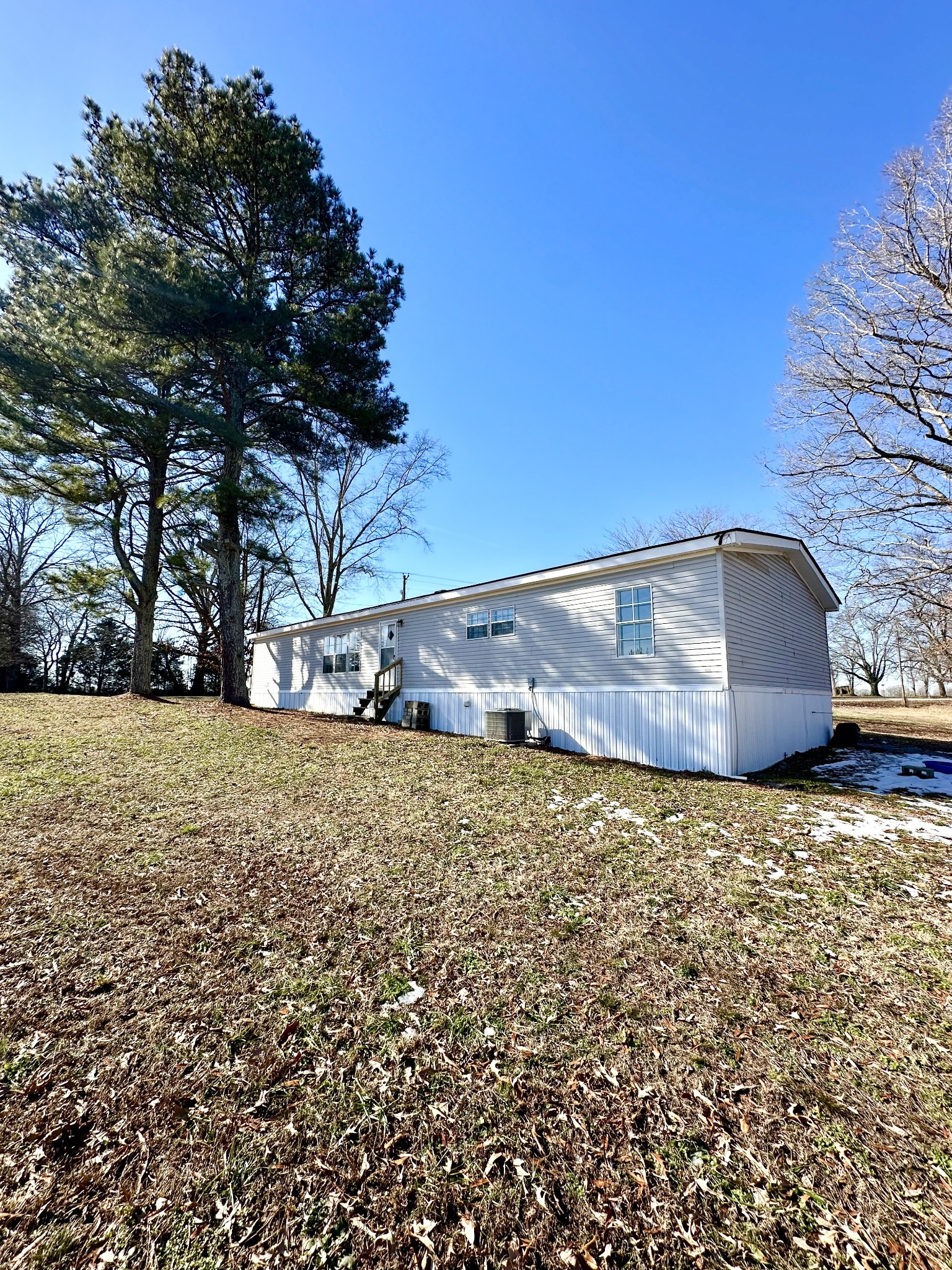 84 Five Points Road Loretto, TN 38469 - Photo 3 of 21 Gallery Image 3