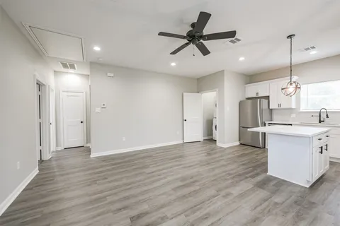 $399,900 | 4405 Mallow Street, Houston, TX 77051