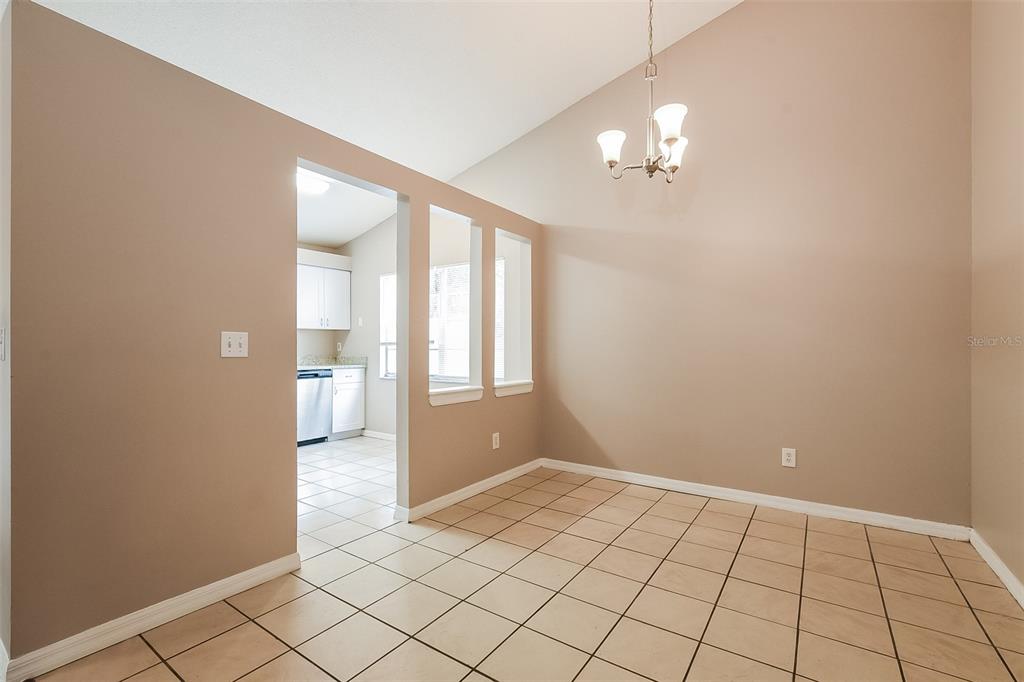 337 Mantis Loop Apopka, FL 32703 - Photo 5 of 16