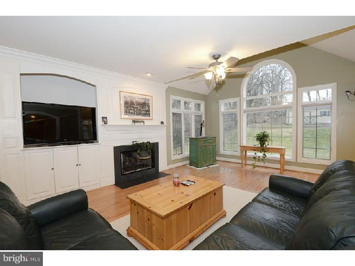 335 Upper Gulph Road Wayne, PA 19087 - Photo 8 of 19