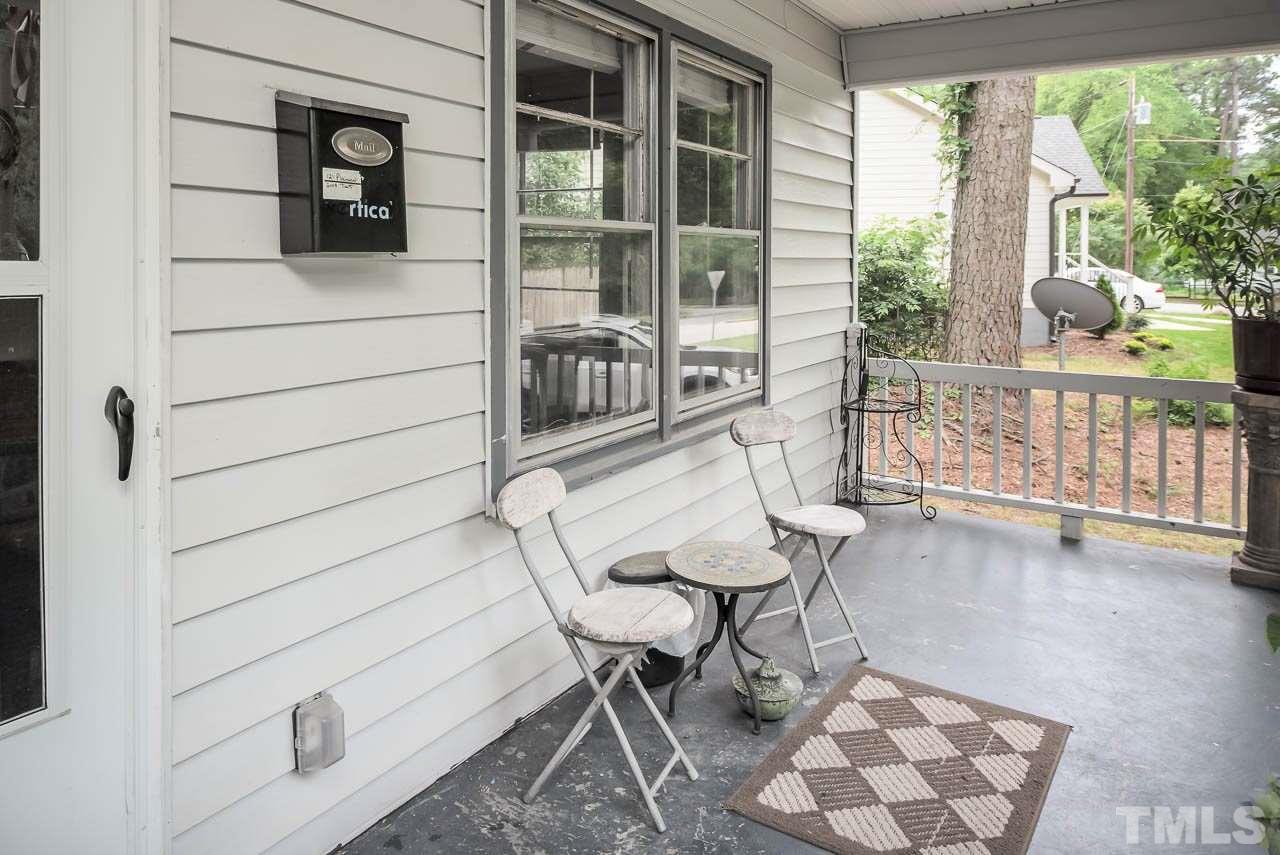 121 Plainview Avenue Raleigh, NC 27604 - Photo 3 of 17