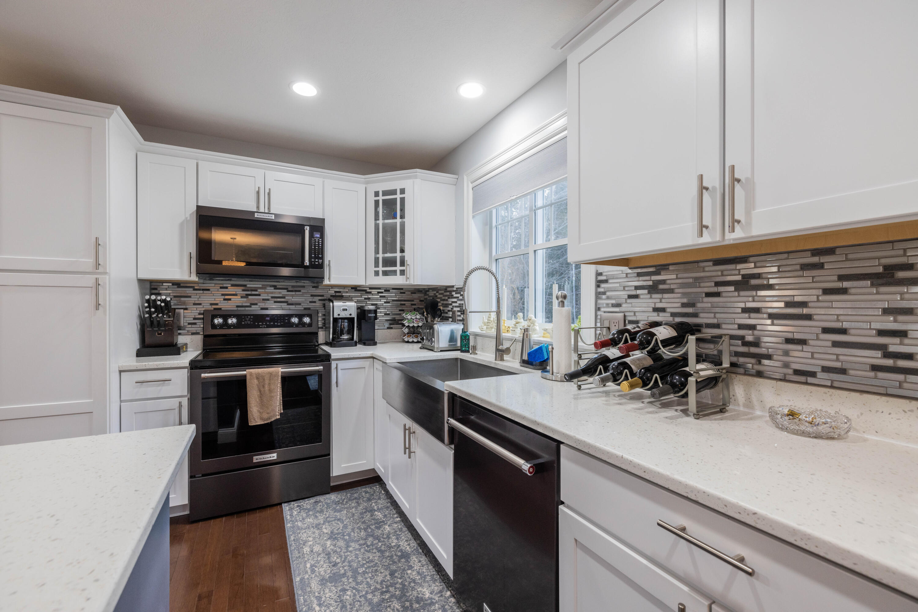 16 Trailside Circle Saco, ME 04072 - Photo 11 of 45 Tiled back-splash