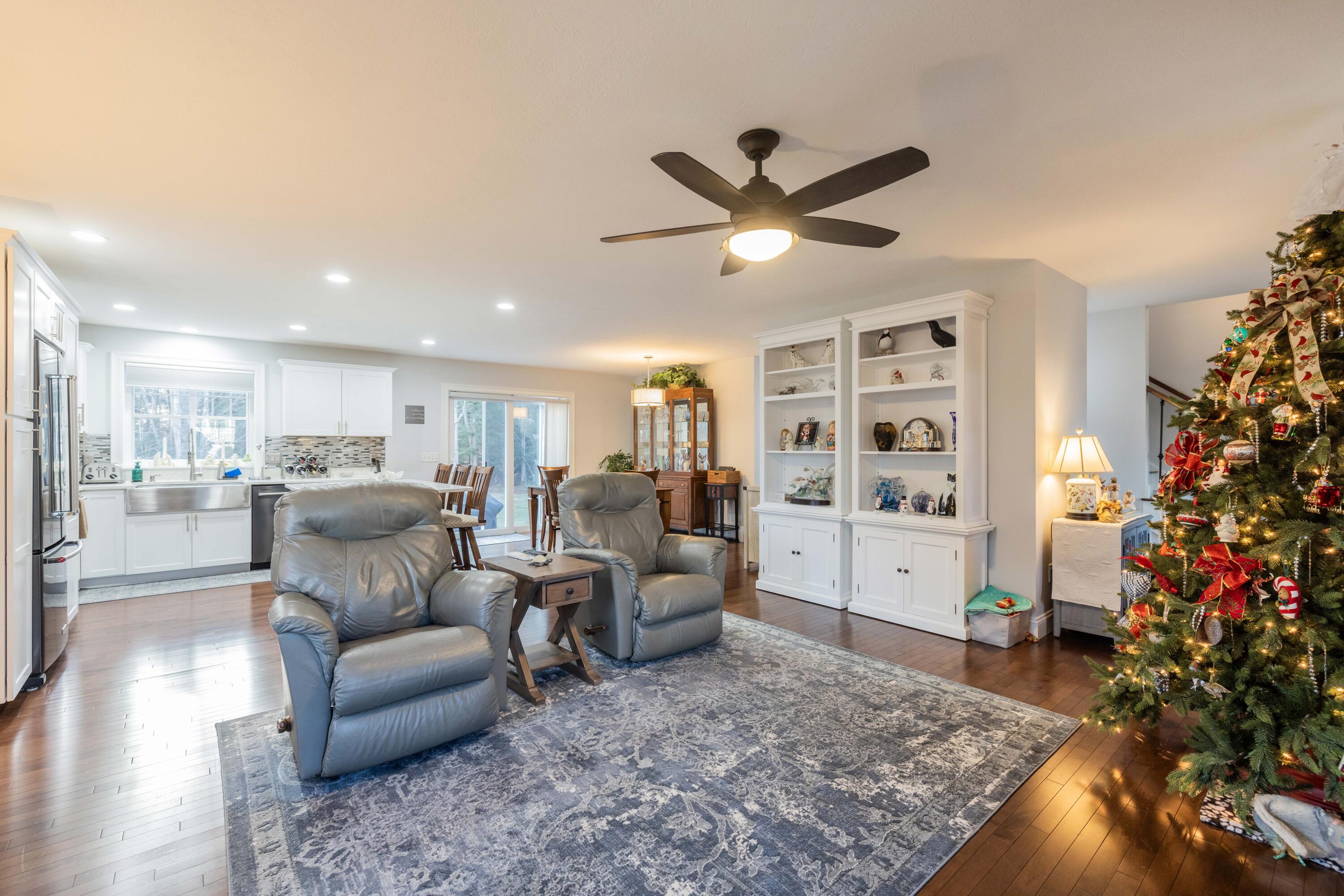 16 Trailside Circle Saco, ME 04072 - Photo 4 of 45 Living room open to kitchen