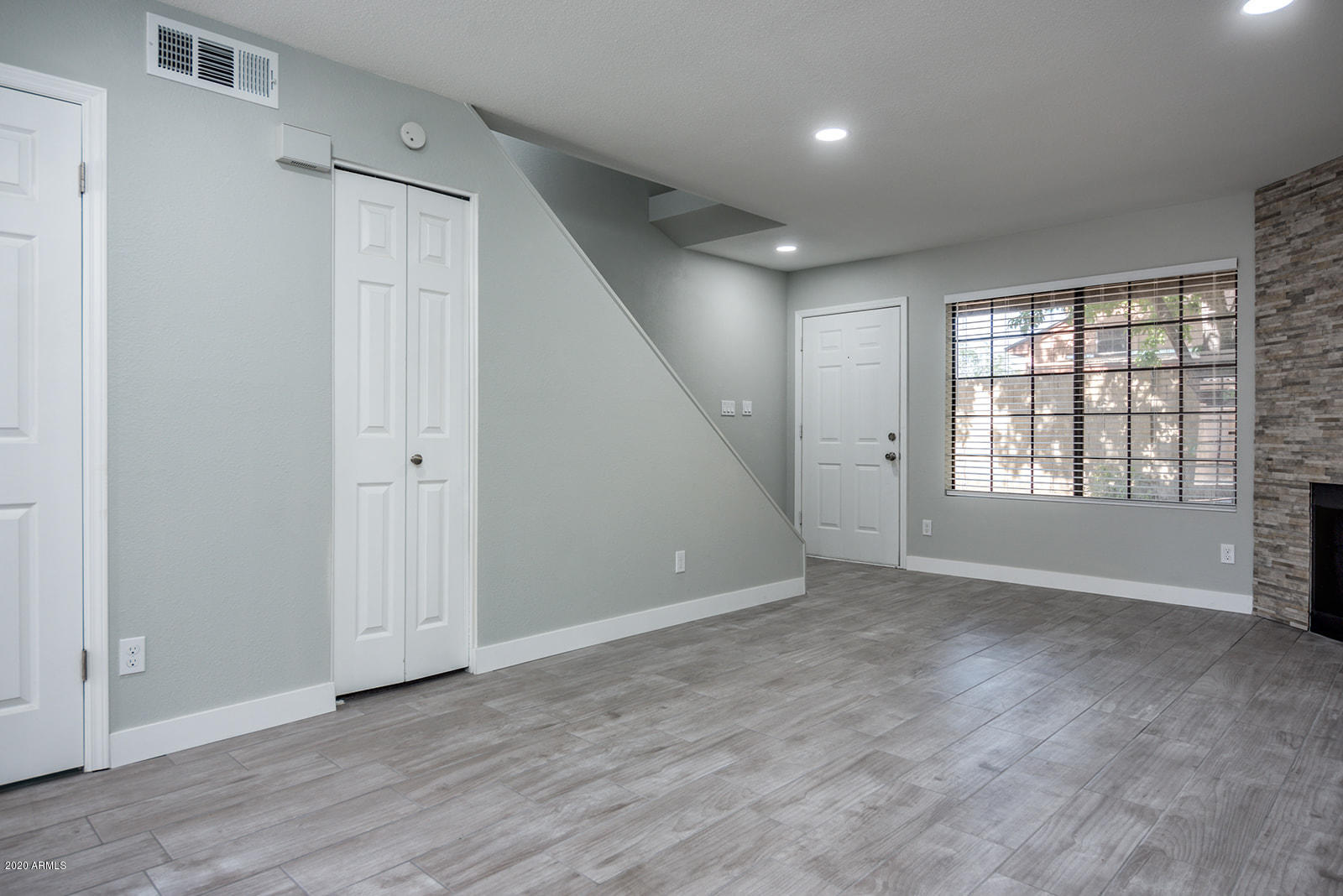 3719 East Inverness Avenue, Unit 91 Mesa, AZ 85206 - Photo 7 of 24 3791-E-Inverness-91-7_websize