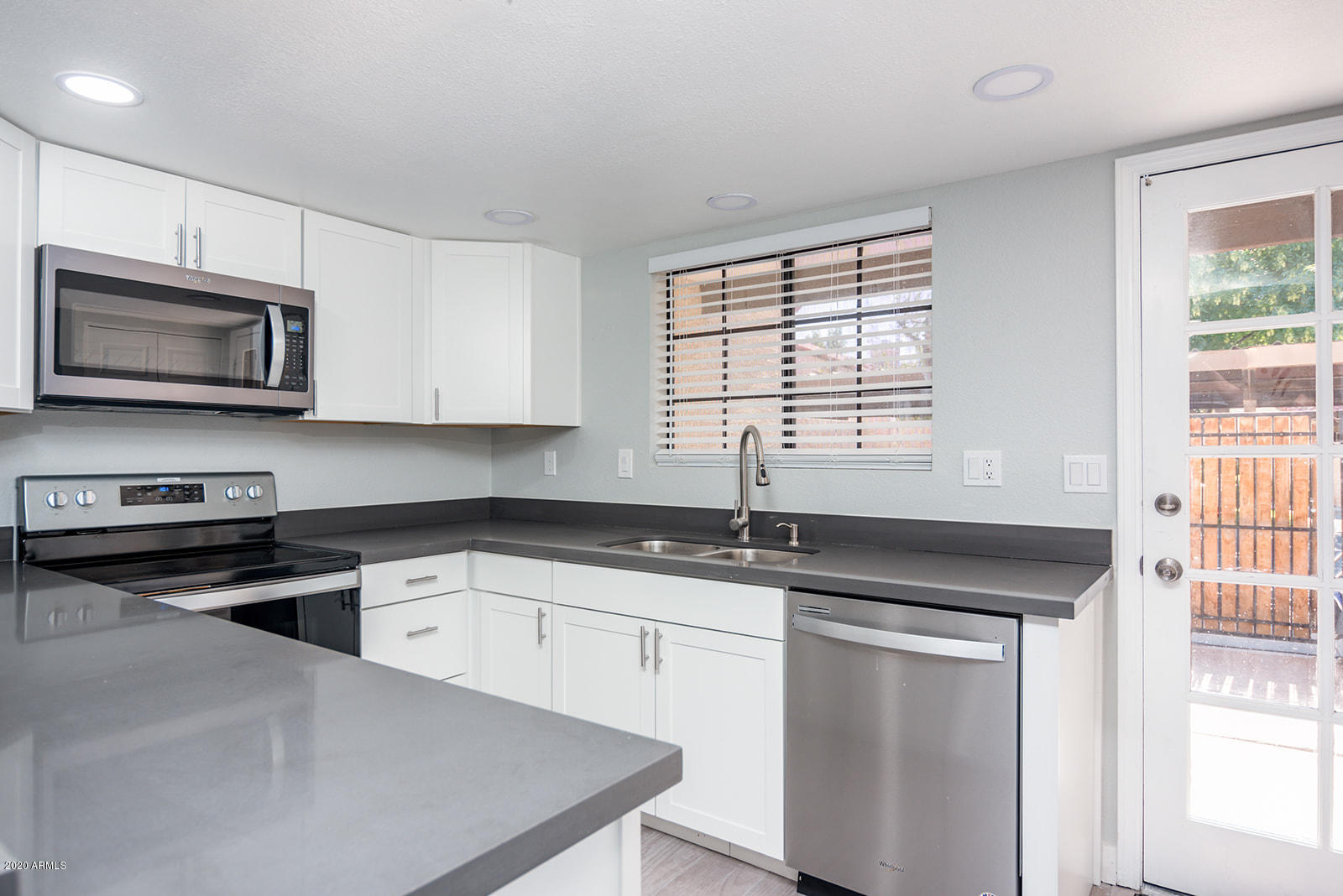 3719 East Inverness Avenue, Unit 91 Mesa, AZ 85206 - Photo 9 of 24 3791-E-Inverness-91-9_websize