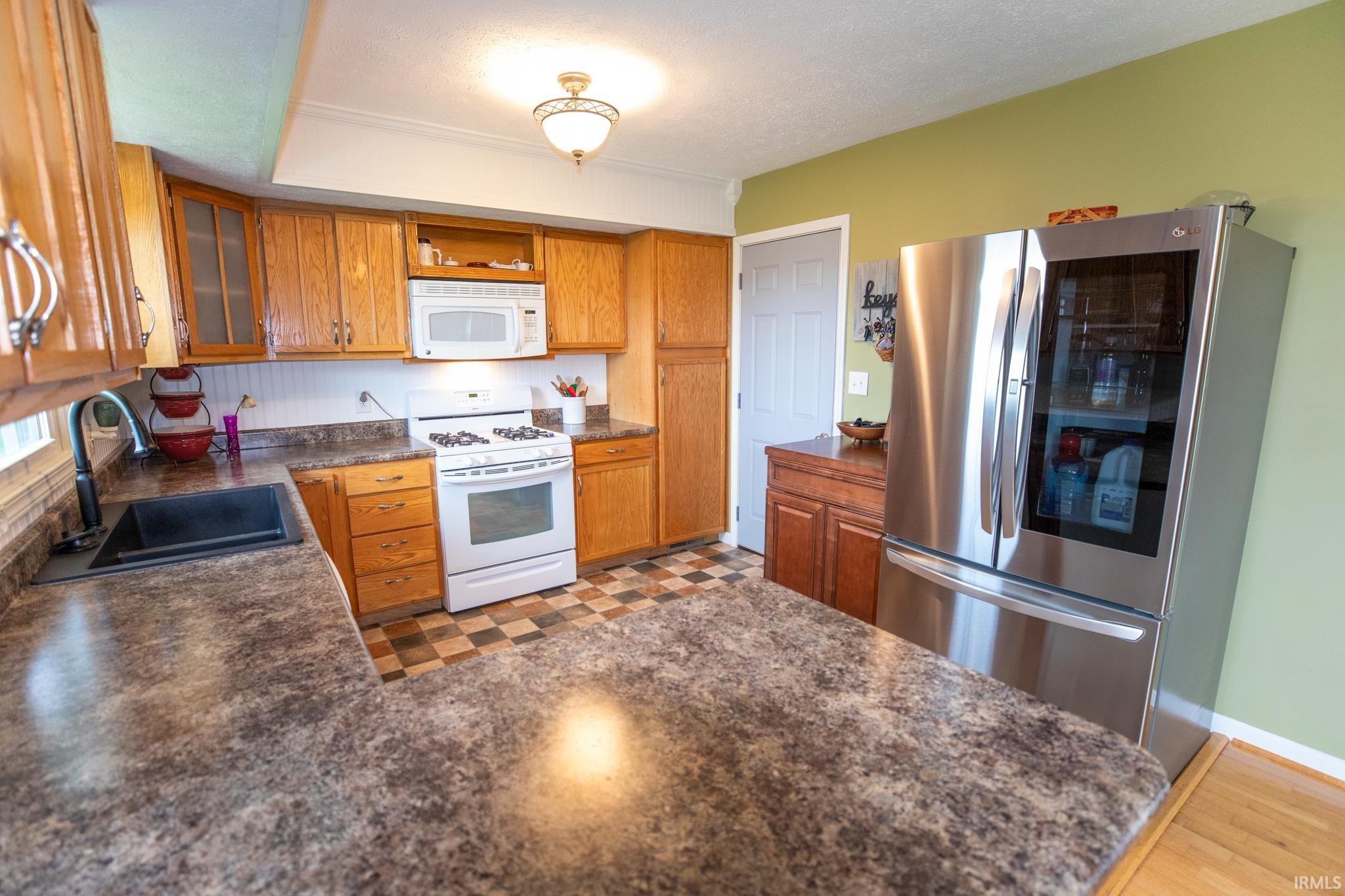 15715 Michigan Road Argos, IN 46501 - Photo 10 of 19 Gallery Image 10