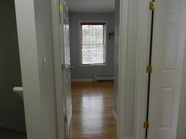 1016 State Street, Unit 5 Bangor, ME 04401 - Photo 24 of 26 2nd Floor Hallway