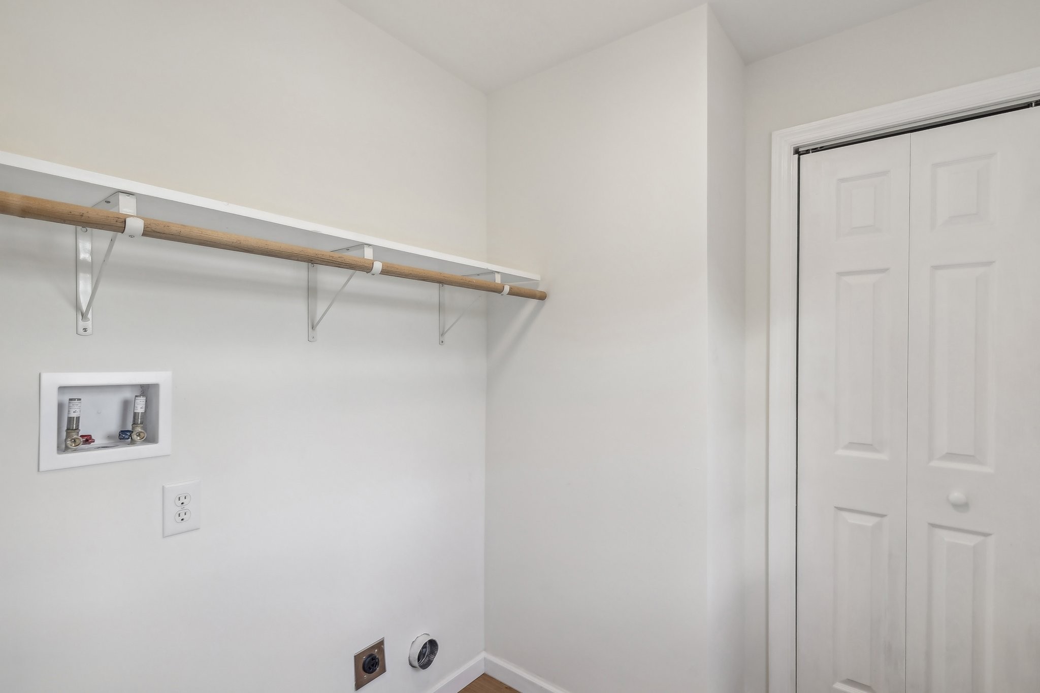 876 Ford Road White Bluff, TN 37187 - Photo 14 of 56 a view of a rack on the wall