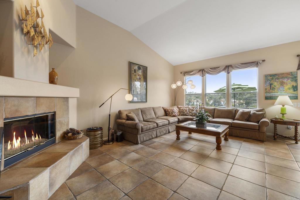 7073 Tatler Road Carlsbad, CA 92011 - Photo 4 of 24