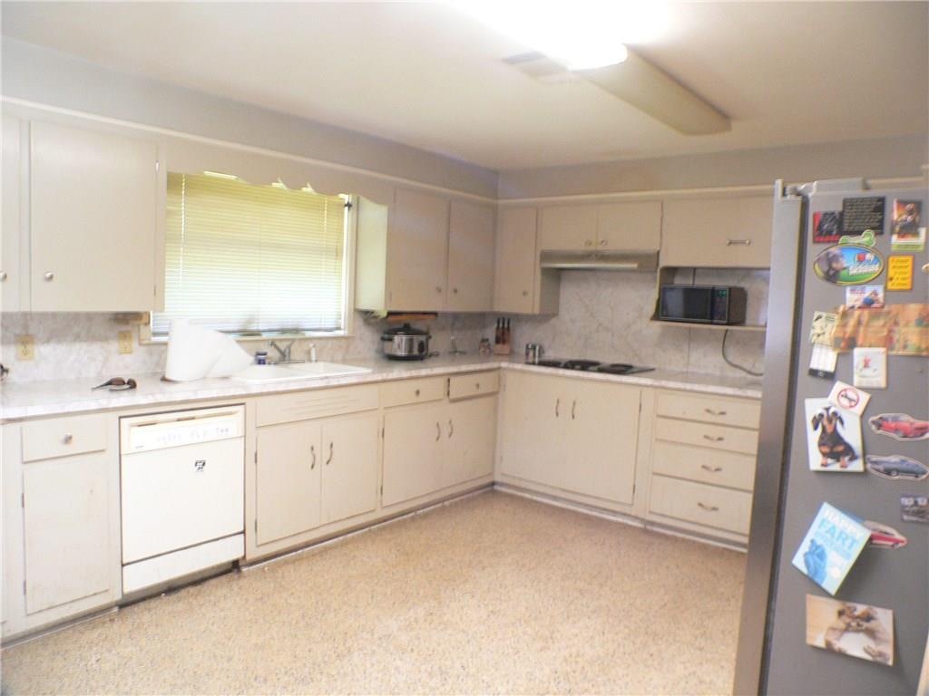 1205 Haring Road Metairie, LA 70001 - Photo 21 of 32 Gallery Image 21