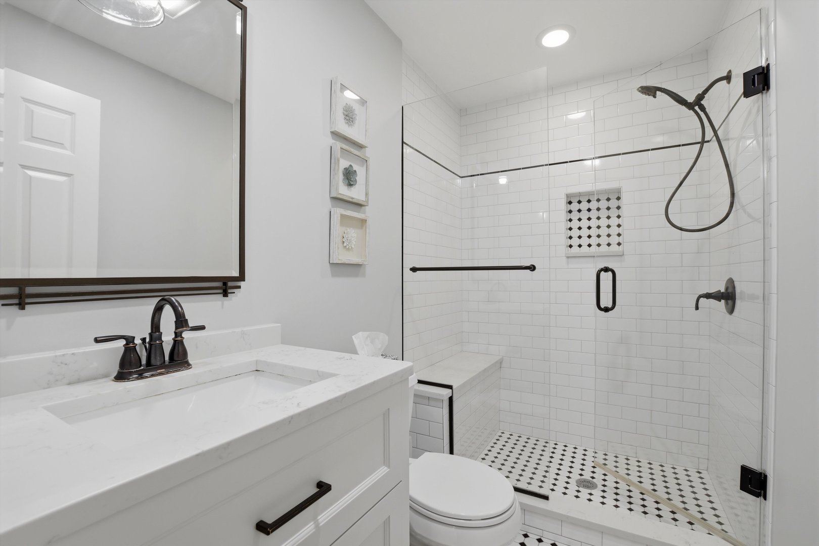 822 South Chester Avenue Park Ridge, IL 60068 - Photo 17 of 38