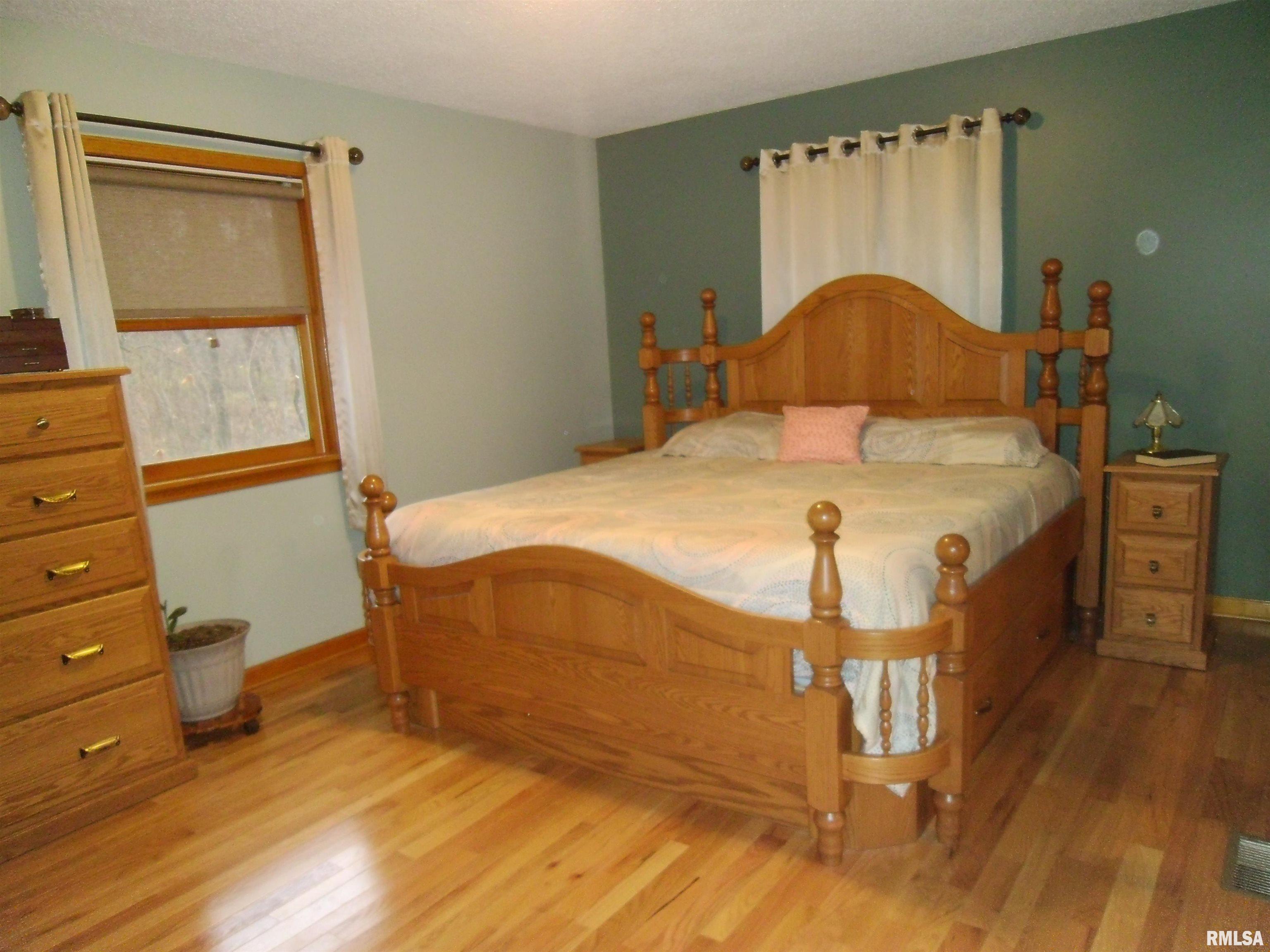 407 Casey Road Murphysboro, IL 62966 - Photo 5 of 73