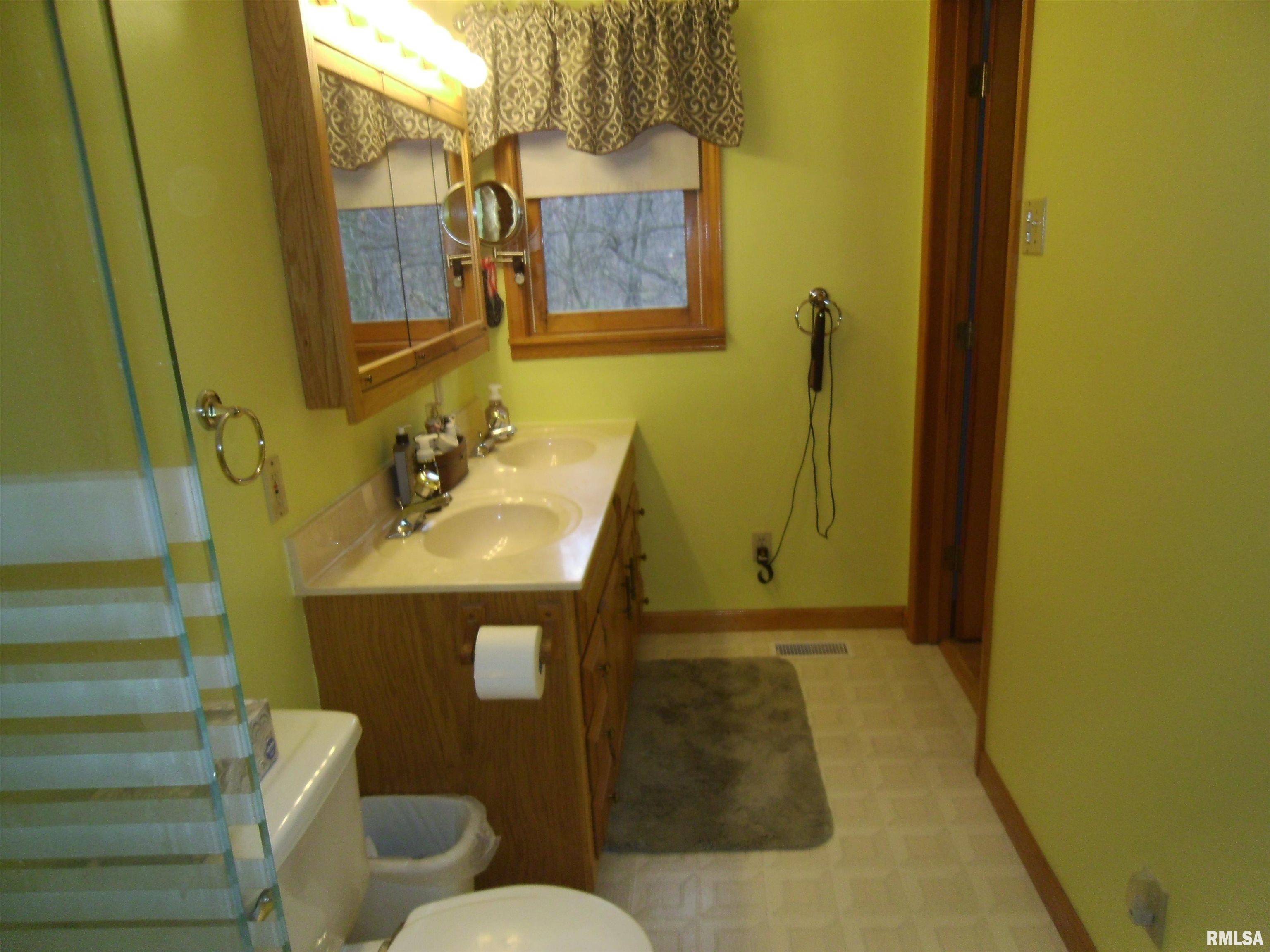 407 Casey Road Murphysboro, IL 62966 - Photo 8 of 73