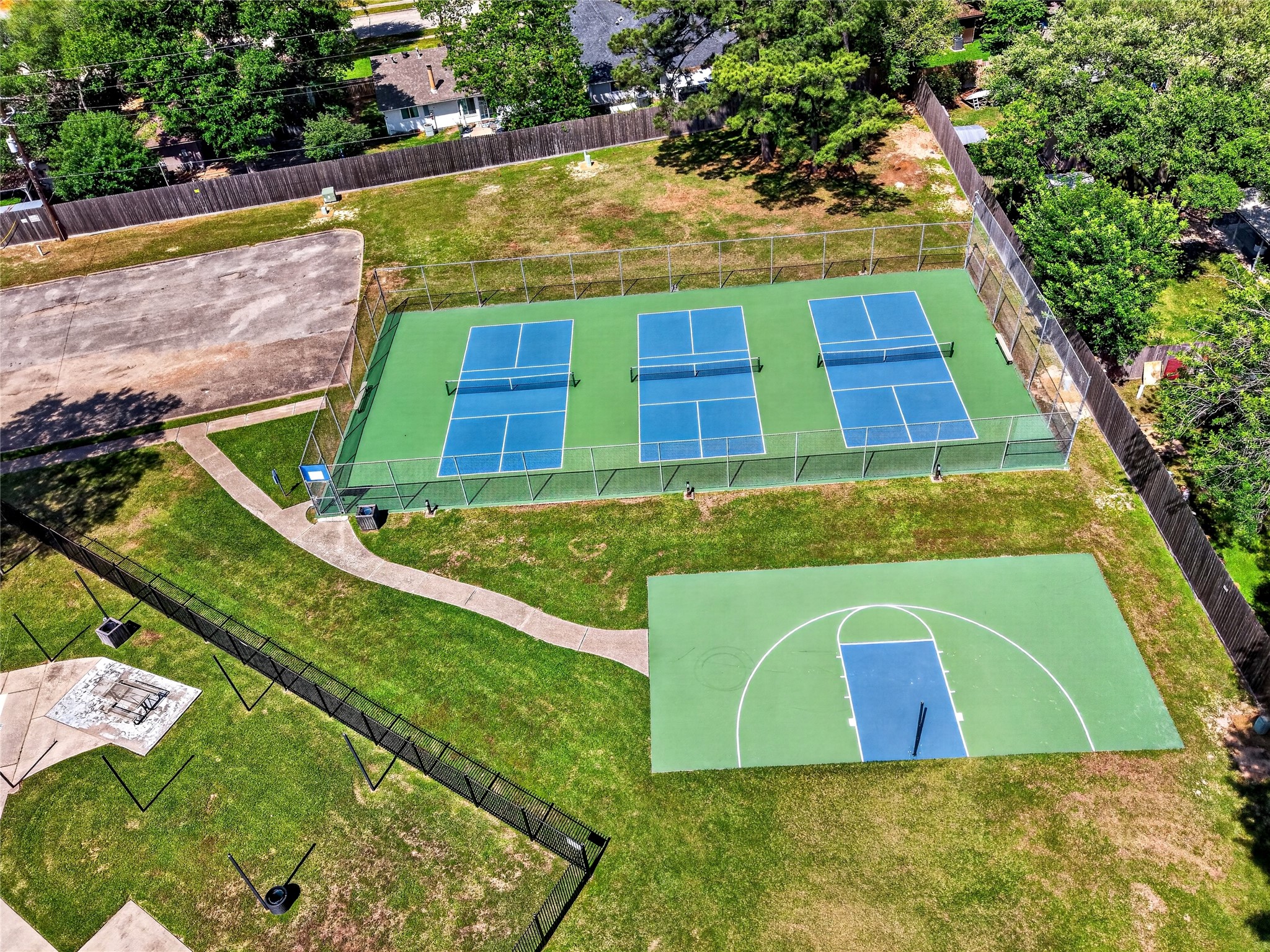 3810 Nutwood Lane Spring, TX 77389 - Photo 41 of 47