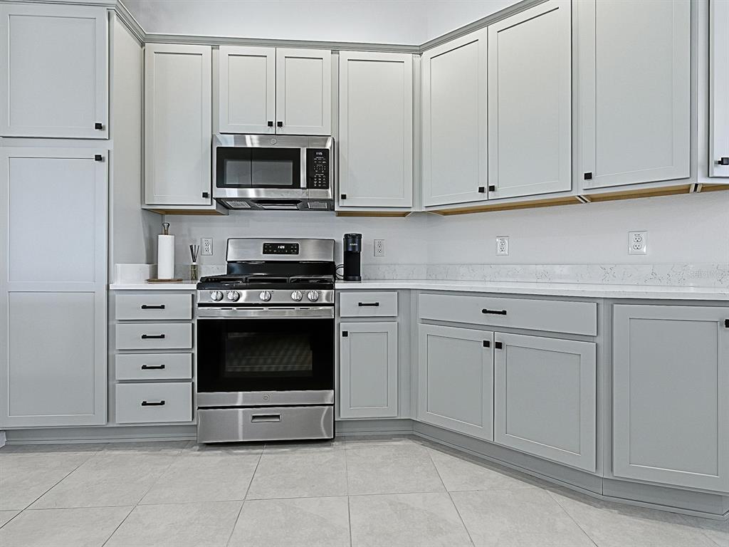 7532 Far Hls Loop The Villages, FL 34762 - Photo 18 of 71