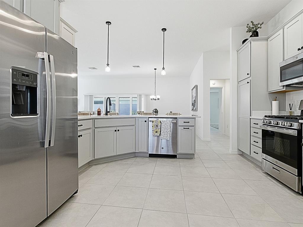 7532 Far Hls Loop The Villages, FL 34762 - Photo 20 of 71