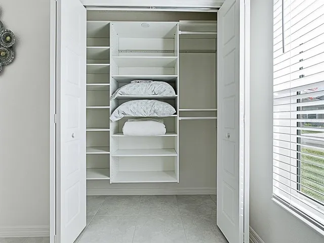 $529,000 | 7532 Far Hls Loop, The Villages, FL 34762