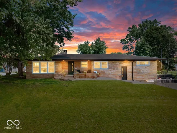 $239,900 | 1100 South B Street, Elwood, IN 46036