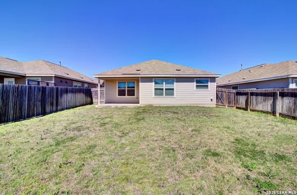 $2,100 | 5234 Blue Ivy, Bulverde, TX 78163