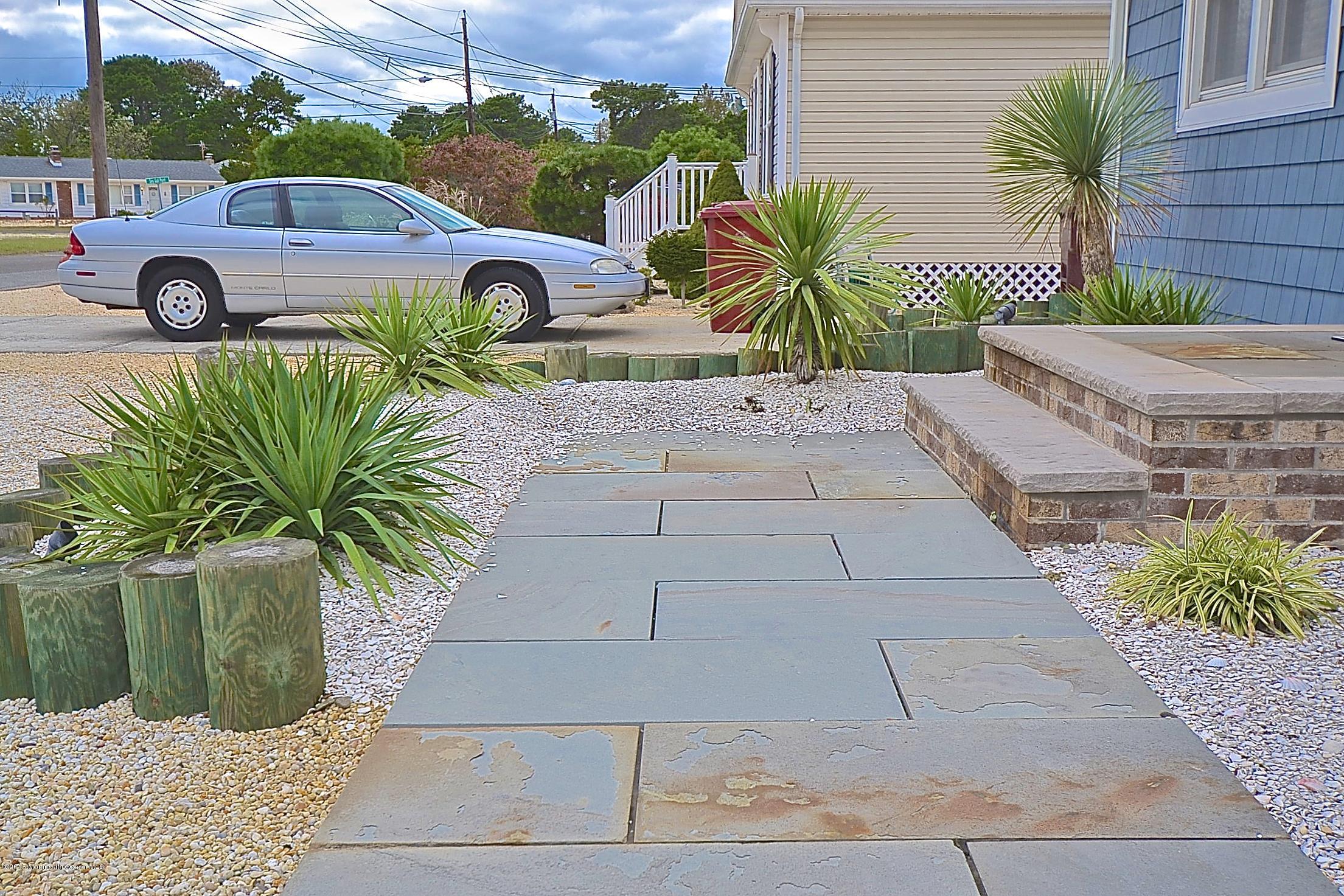 45 North Island Road Bayville, NJ 08721 - Photo 23 of 31 a view of yard