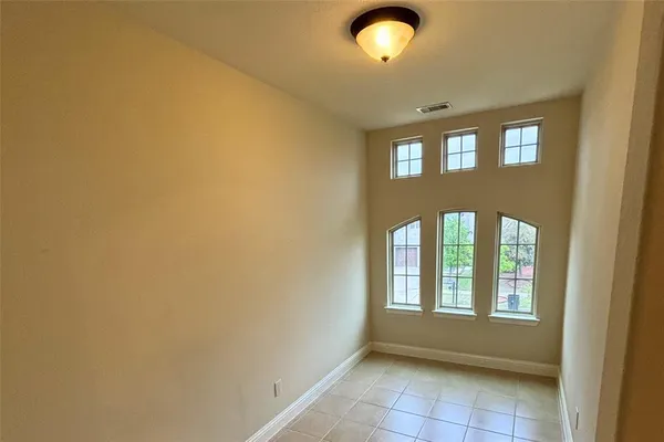 $3,350 | 5547 Lightfoot Lane, Frisco, TX 75036