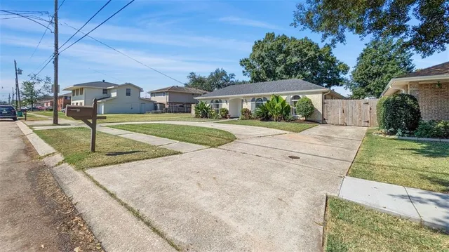 $384,000 | 4508 Barnett Street, Metairie, LA 70006