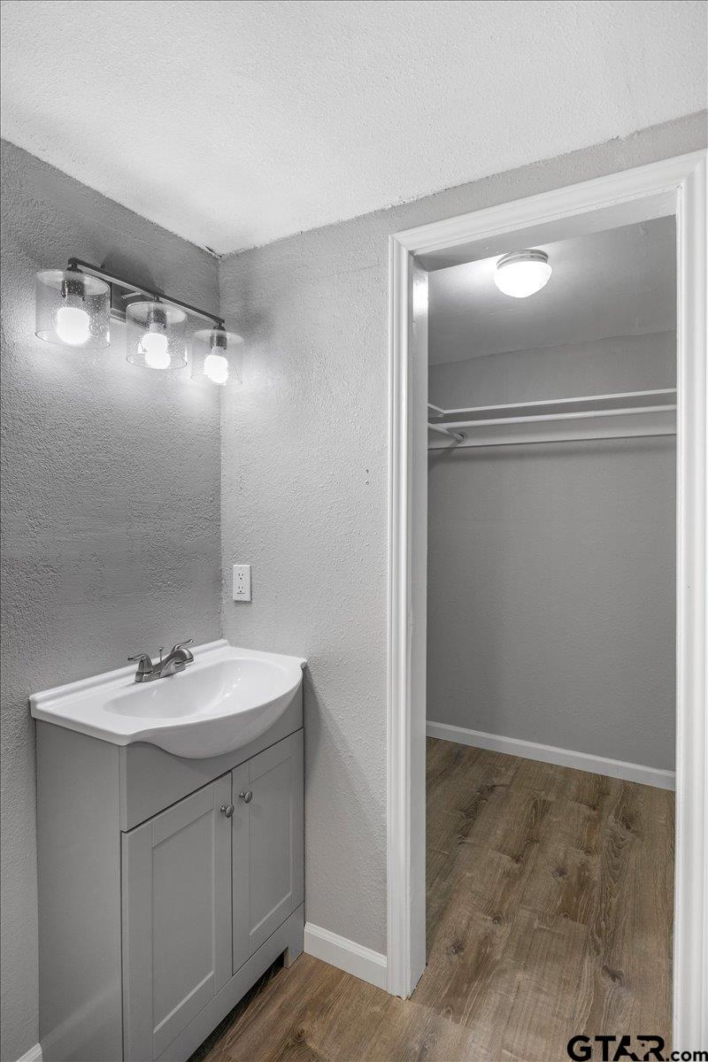 3230 Erma Street Tyler, TX 75701 - Photo 28 of 40