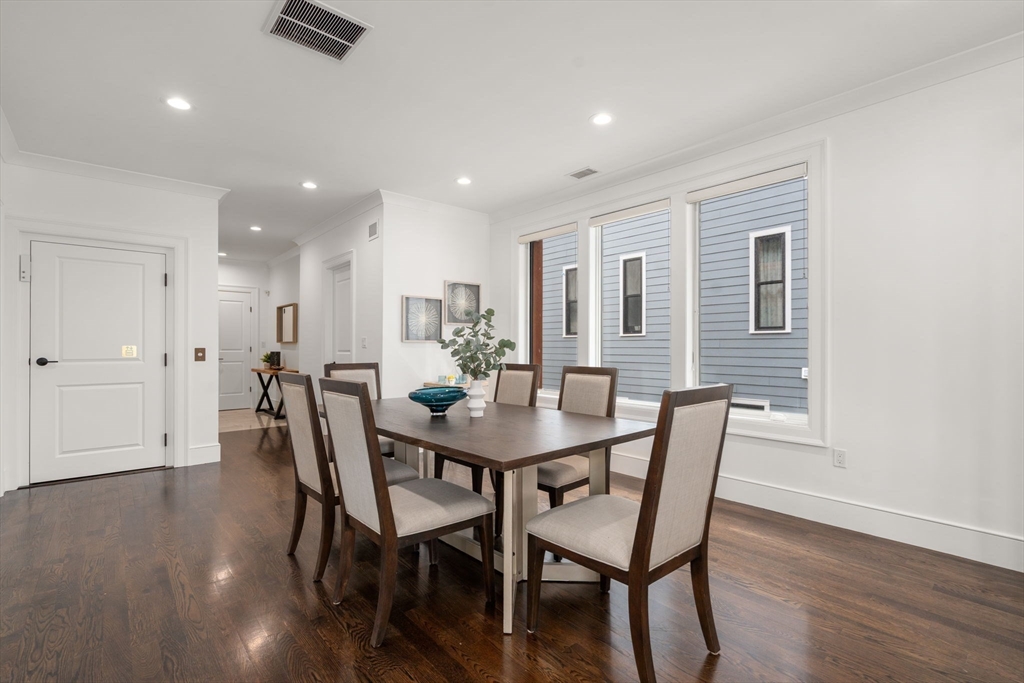805 Heath Street, Unit 2 Brookline, MA 02467 - Photo 13 of 42