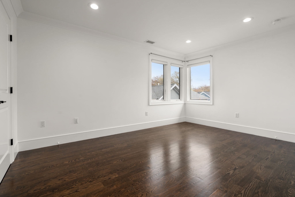 805 Heath Street, Unit 2 Brookline, MA 02467 - Photo 33 of 42