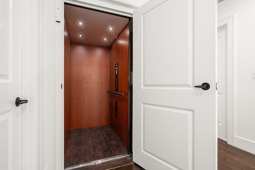 805 Heath Street, Unit 2 Brookline, MA 02467 - Photo 36 of 42